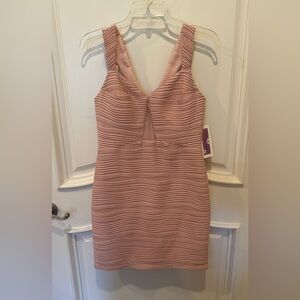 Adrianna Papell Hailey Logan Keyhole Sleeveless Dress